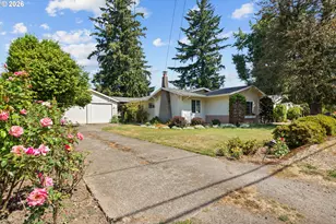 10737 NE Shaver St, Portland, OR 97220 - Photo 46