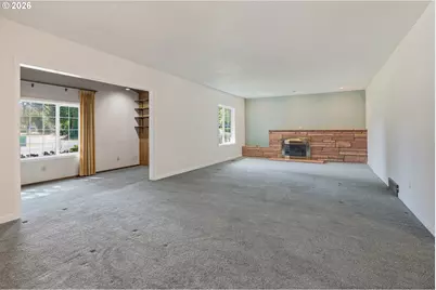 10737 NE Shaver St, Portland, OR 97220 - Photo 8