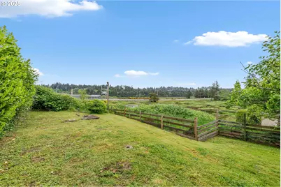 93648 W Mill Ln, Coos Bay, OR 97420 - Photo 14