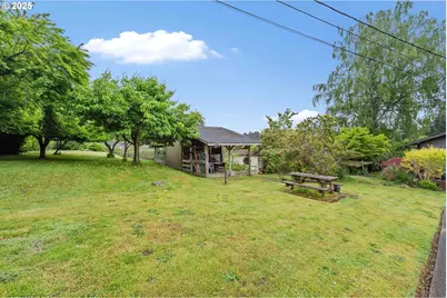 93648 W Mill Ln, Coos Bay, OR 97420 - Photo 10