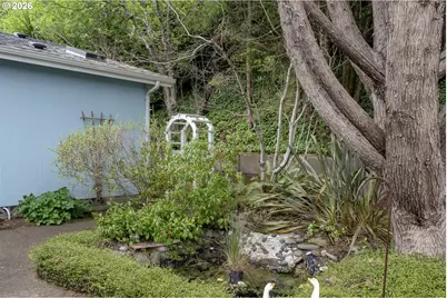 365 NE 70th Dr, Newport, OR 97365 - Photo 36