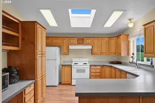 365 NE 70th Dr, Newport, OR 97365 - Photo 16