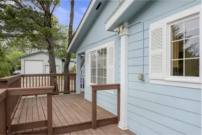 365 NE 70th Dr, Newport, OR 97365 - Photo 6