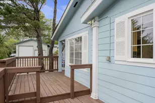 365 NE 70th Dr, Newport, OR 97365 - Photo 6
