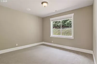 3828 NW Devoto Ln, Portland, OR 97229 - Photo 24