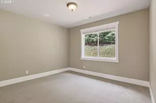 3828 NW Devoto Ln, Portland, OR 97229 - Photo 24