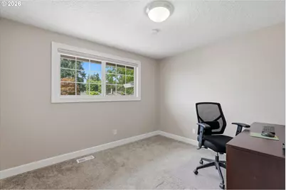 7125 Via Montemar, Gladstone, OR 97027 - Photo 16