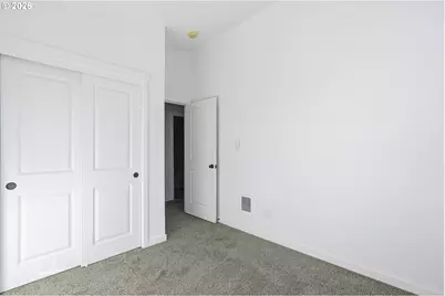 8720 SE Bybee Blvd, Portland, OR 97266 - Photo 18