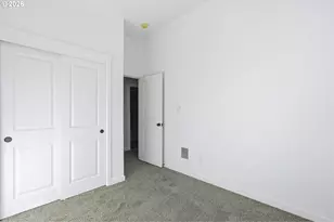 8720 SE Bybee Blvd, Portland, OR 97266 - Photo 18