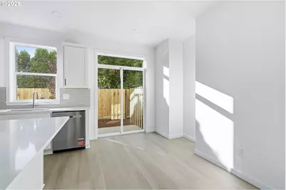 8720 SE Bybee Blvd, Portland, OR 97266 - Photo 12