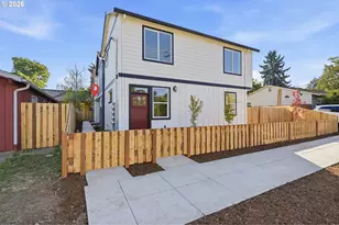 8720 SE Bybee Blvd, Portland, OR 97266 - Photo 2