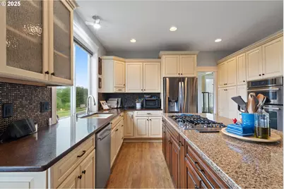 24 Empire Dr, Silver Lake, WA 98645 - Photo 24