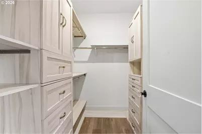 160 SE 19th St, Troutdale, OR 97060 - Photo 22