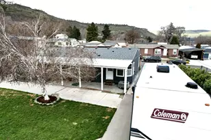 996 Honey Do St, The Dalles, OR 97058 - Photo 6