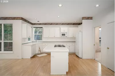 12238 NW Welsh Dr, Portland, OR 97229 - Photo 6