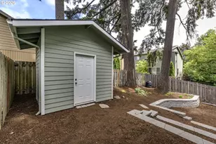 324 SE 30th Ave, Hillsboro, OR 97123 - Photo 34
