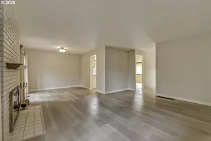 324 SE 30th Ave, Hillsboro, OR 97123 - Photo 6