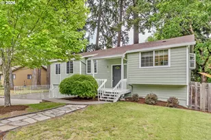 324 SE 30th Ave, Hillsboro, OR 97123 - Photo 2