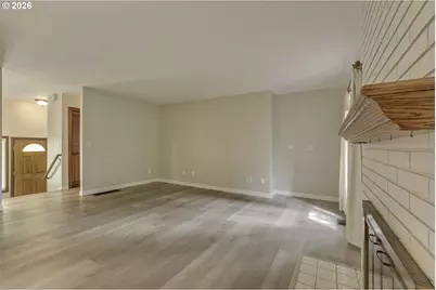 324 SE 30th Ave, Hillsboro, OR 97123 - Photo 8