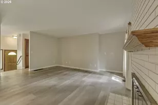 324 SE 30th Ave, Hillsboro, OR 97123 - Photo 8