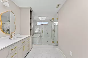 1089 SW Summit View Dr, Portland, OR 97225 - Photo 22
