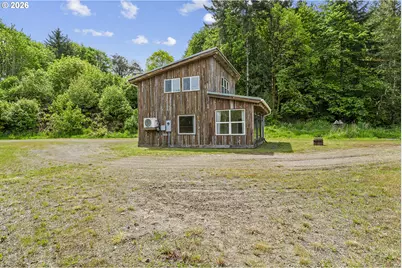 865 W Columbia River Hwy, Clatskanie, OR 97016 - Photo 8