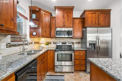 37879 Nettie Connett Dr, Sandy, OR 97055 - Photo 16
