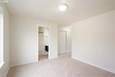 2518 SE 130th Ave, Portland, OR 97236 - Photo 6