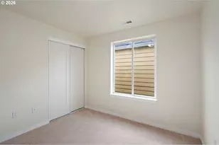 2518 SE 130th Ave, Portland, OR 97236 - Photo 12