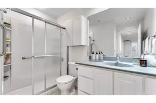 6737 SW 30th Ave, Portland, OR 97219 - Photo 24