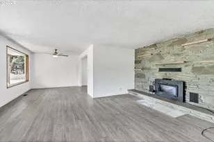 26019 Marina Rd, Veneta, OR 97487 - Photo 8