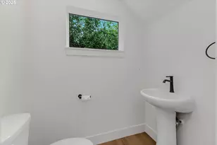 1209 S 6th Ave, Kelso, WA 98626 - Photo 16