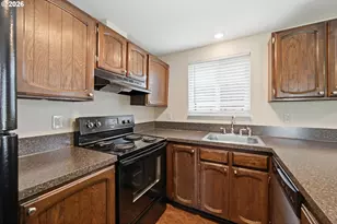 3659 W 18th Ave, Eugene, OR 97402 - Photo 14