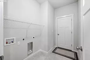 925 Paul St, Mount Angel, OR 97362 - Photo 36