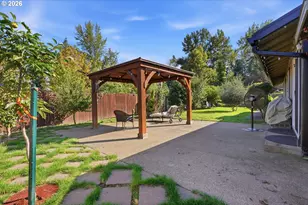 10603 SE Malden St, Portland, OR 97266 - Photo 14