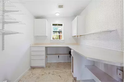 10603 SE Malden St, Portland, OR 97266 - Photo 12