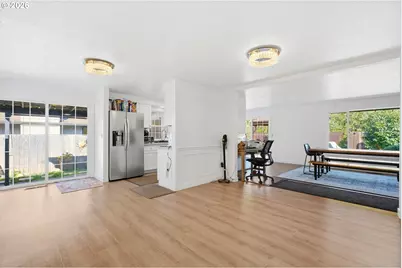 10603 SE Malden St, Portland, OR 97266 - Photo 2