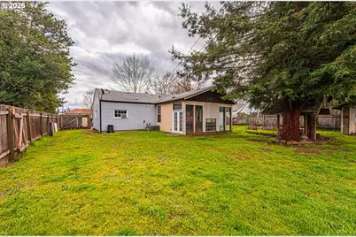 630 Gilbert St, Eugene, OR 97402 - Photo 20