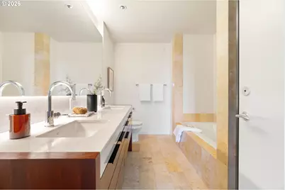 3570 S River Pkwy #713, Portland, OR 97239 - Photo 22
