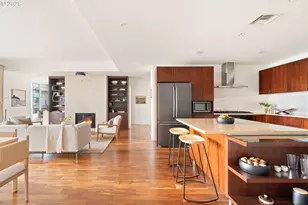 3570 S River Pkwy, Portland, OR 97239 - Photo 16