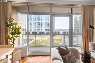 3570 S River Pkwy #713, Portland, OR 97239 - Photo 6