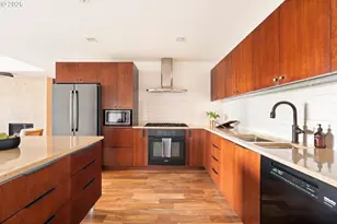 3570 S River Pkwy, Portland, OR 97239 - Photo 18