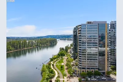 3570 S River Pkwy #713, Portland, OR 97239 - Photo 1