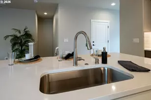 11009 NW 11th Pl, Vancouver, WA 98685 - Photo 10