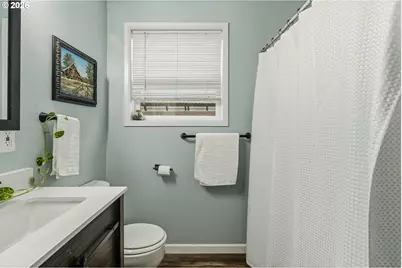 11937 NE Holladay St, Portland, OR 97220 - Photo 14