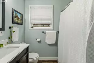 11937 NE Holladay St, Portland, OR 97220 - Photo 14