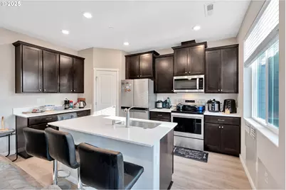 1929 NE 100th Cir, Vancouver, WA 98686 - Photo 10