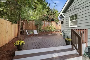 725 SW Taylors Ferry Rd, Portland, OR 97219 - Photo 28