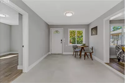 8220 SE Gray St, Happy Valley, OR 97086 - Photo 4