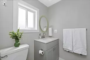 8220 SE Gray St, Happy Valley, OR 97086 - Photo 18